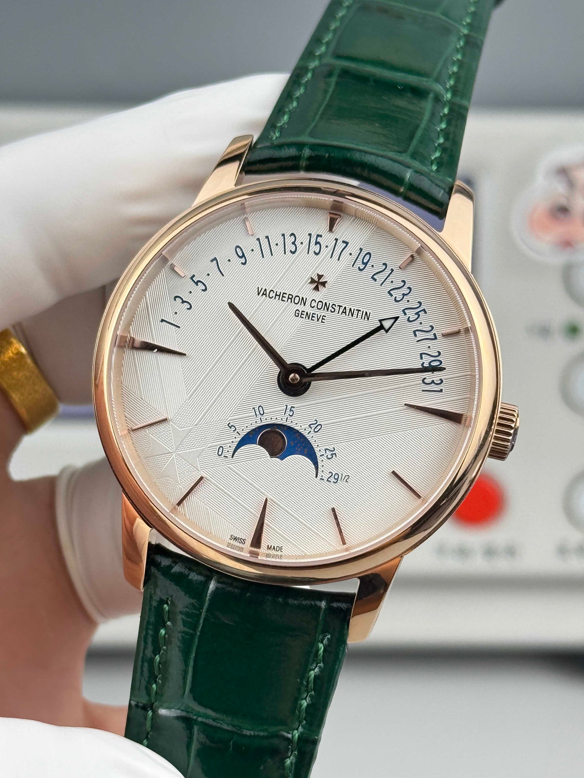 4010U/000R- White 3D Dial - Rosegold -Green Leather - Automatic - 42.5mm