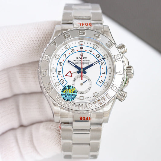 Chronograph - Silver - 904L Steel - Automatic - 44mm