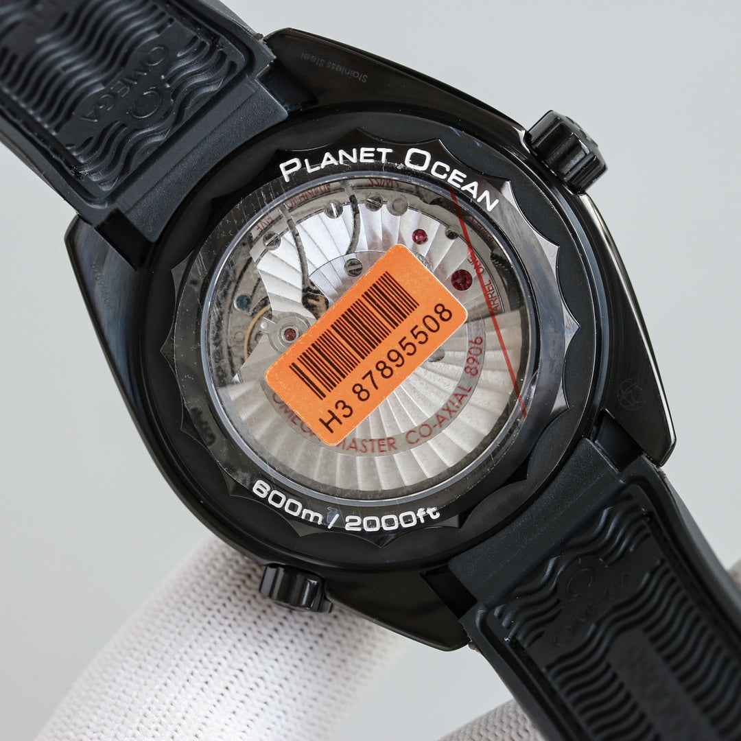 Black Red Steel - Black Leather - Automatic - 45.5mm