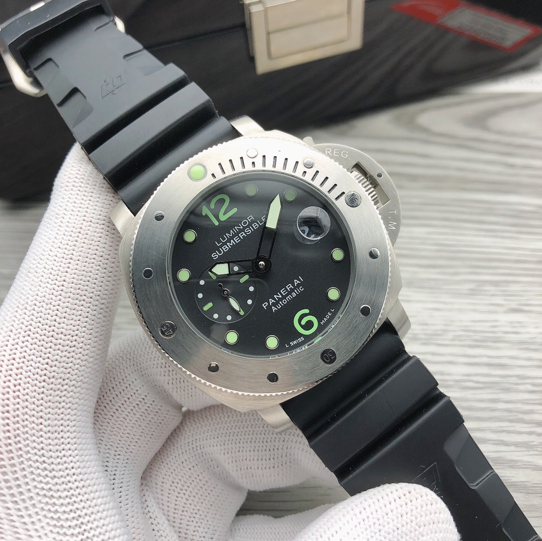 316L Steel Silver - Black Rubber - Automatic - 47mm
