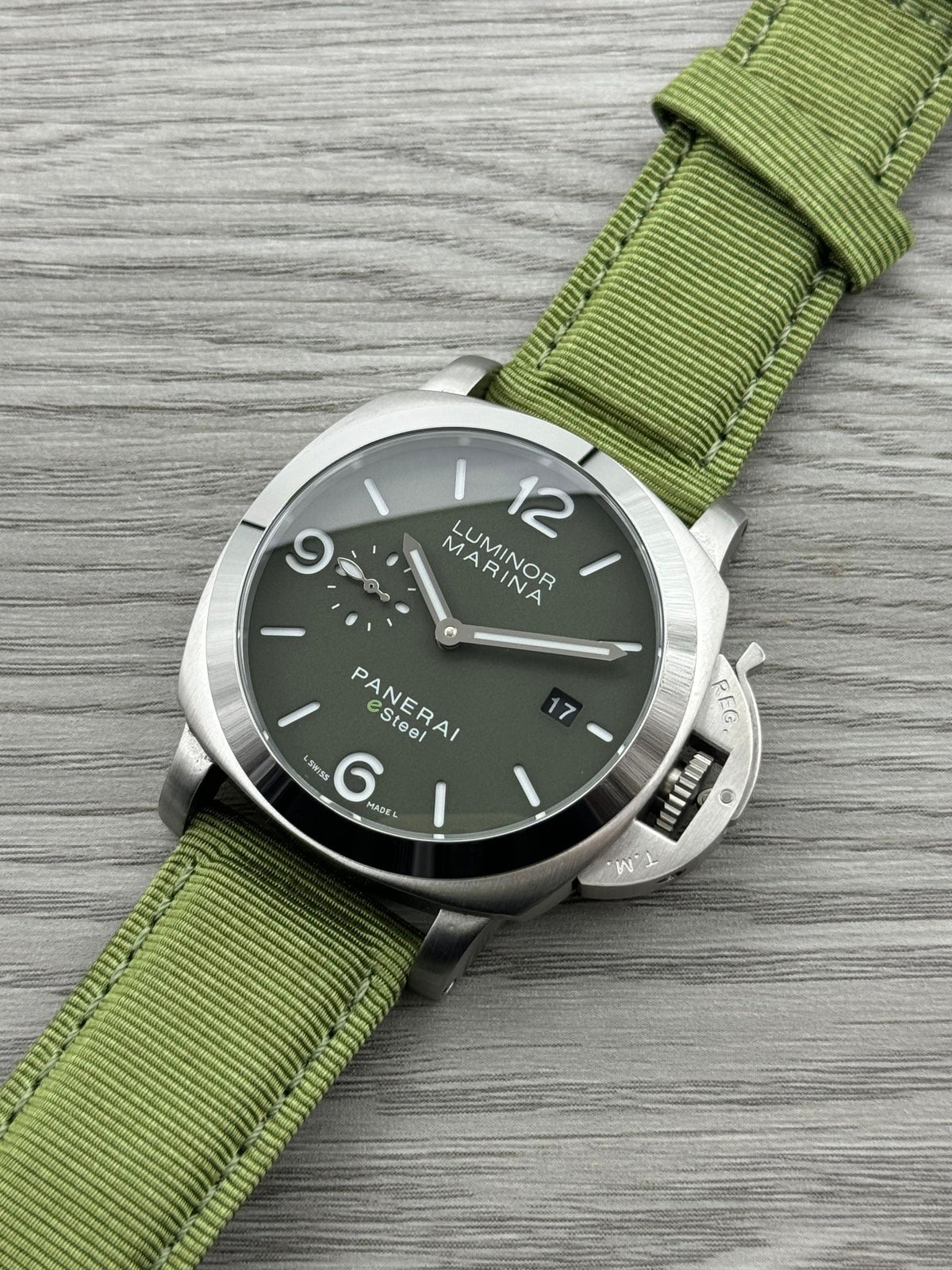 Black Silver - 904L Steel - Green Rubber -Automatic - 44mm