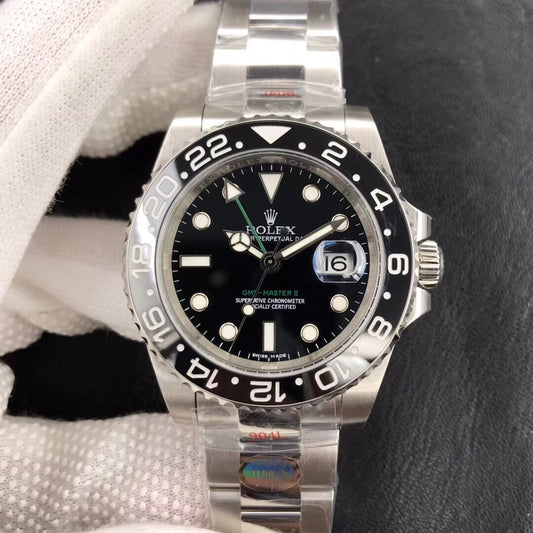 Black Bezel - Silver- White 904L Steel - Automatic - 40mm