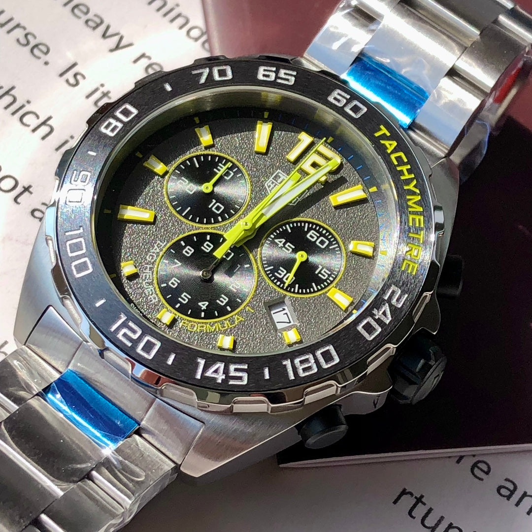 Chronograph - Yellow - 904L Steel - Quartz - 41mm