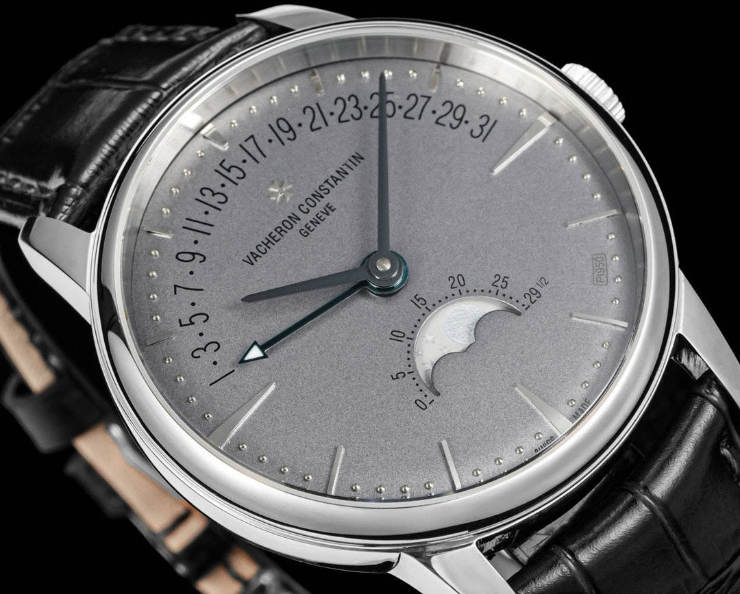4010U/000R- Grey Silver -Black Leather - Automatic - 42.5mm
