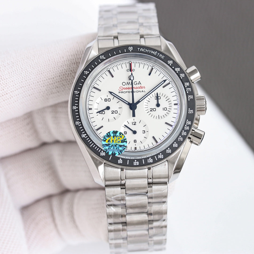 Chronograph -Moon- White -Silver 316L Steel- Manual winding - 42mm