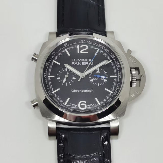 Black - Silver 904L Steel- Black Leather - Automatic - 44mm