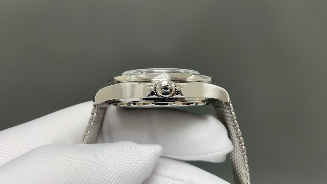 Top Version-210.30.42.20.01.018- Black Silver - 904L Steel - Automatic - 42mm