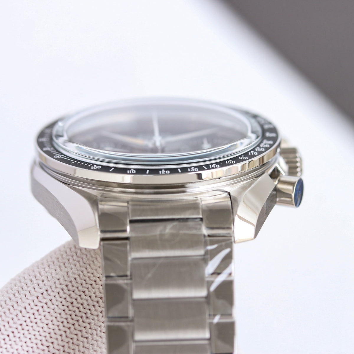 Chronograph -Moon- Black-Silver 316L Steel- Manual winding - 42mm