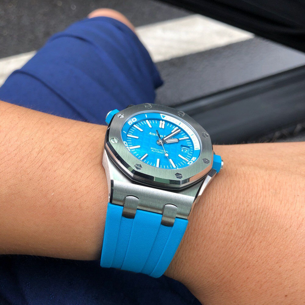 TOP!  - 316L Steel - Babyblue rubber - Automatic - 42mm