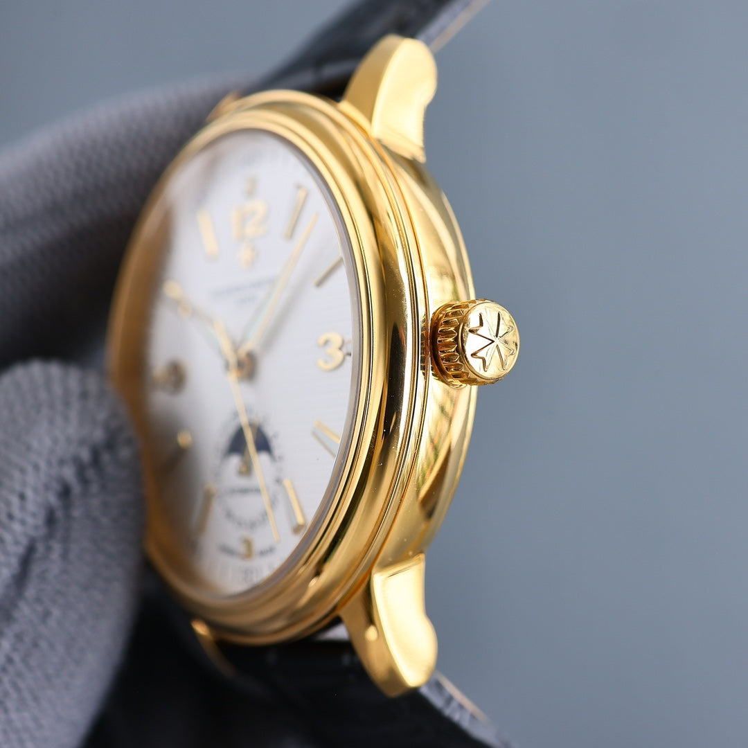 White Gold - Black Leather - Automatic - 40mm