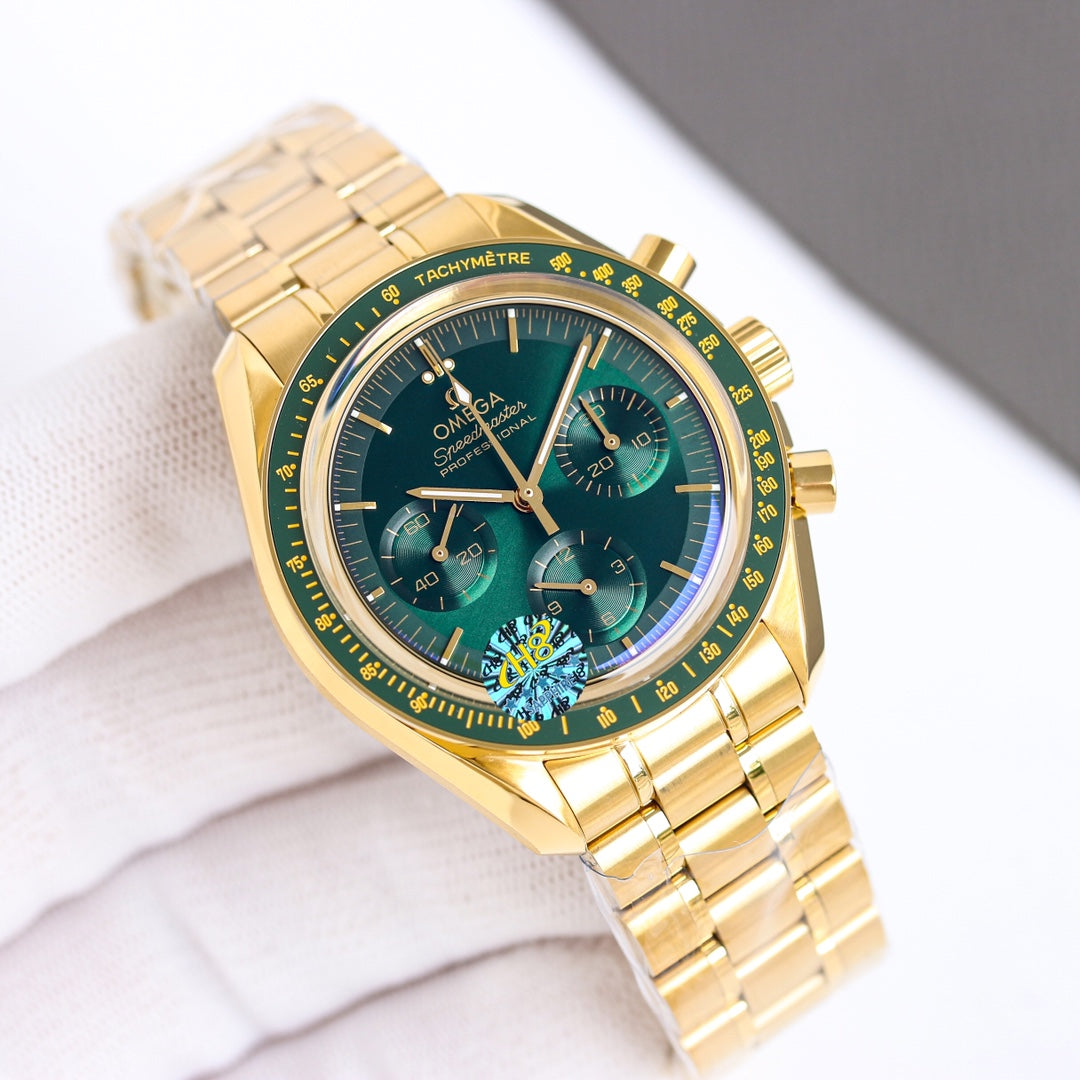 Chronograph -Moon- Green -Yellowgold 316L Steel- Manual winding - 42mm