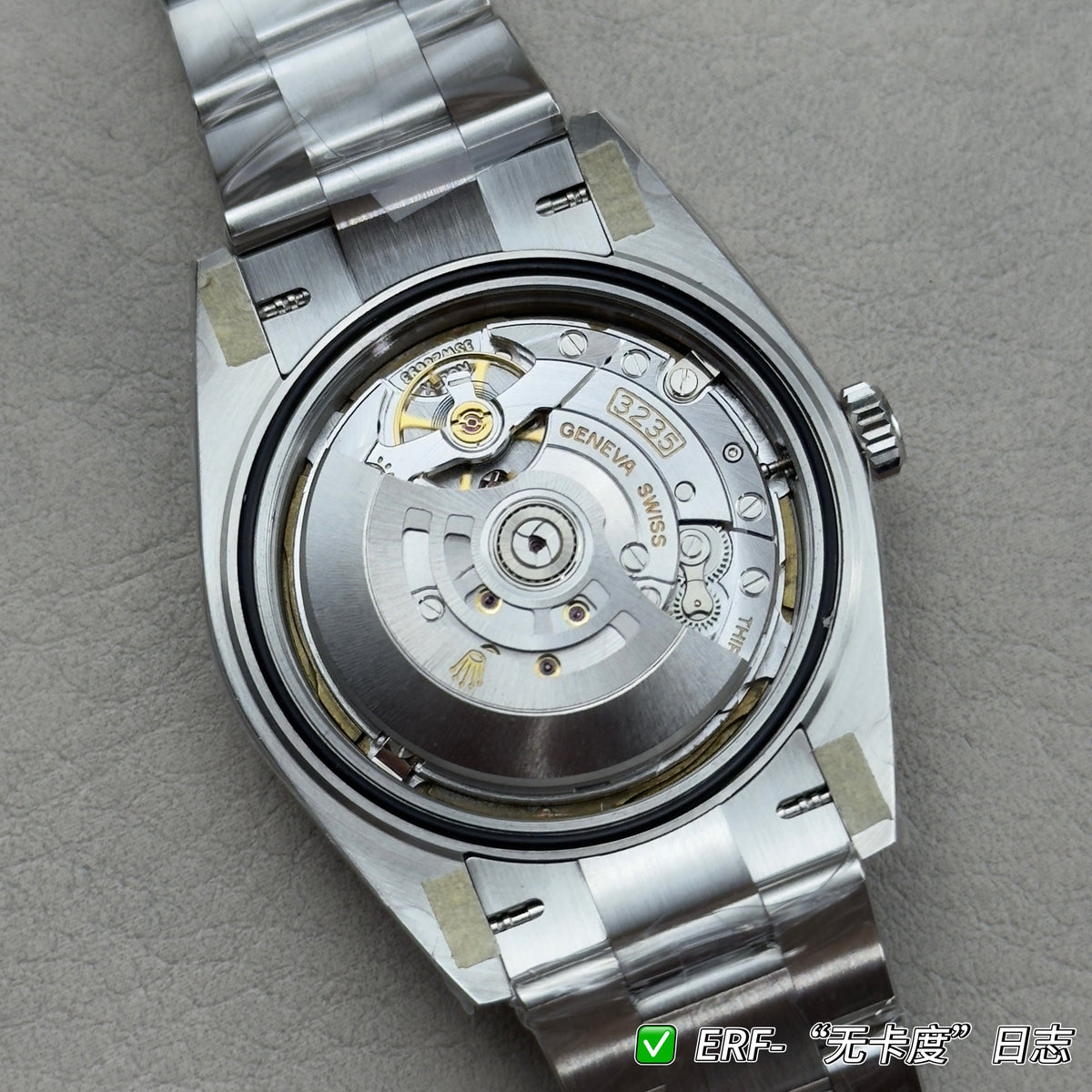 Gradient green - Silver 904L Steel- Automatic - 41mm