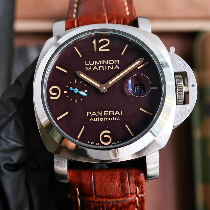 Wine Silver - Brown Leather - Automatic - 44mm