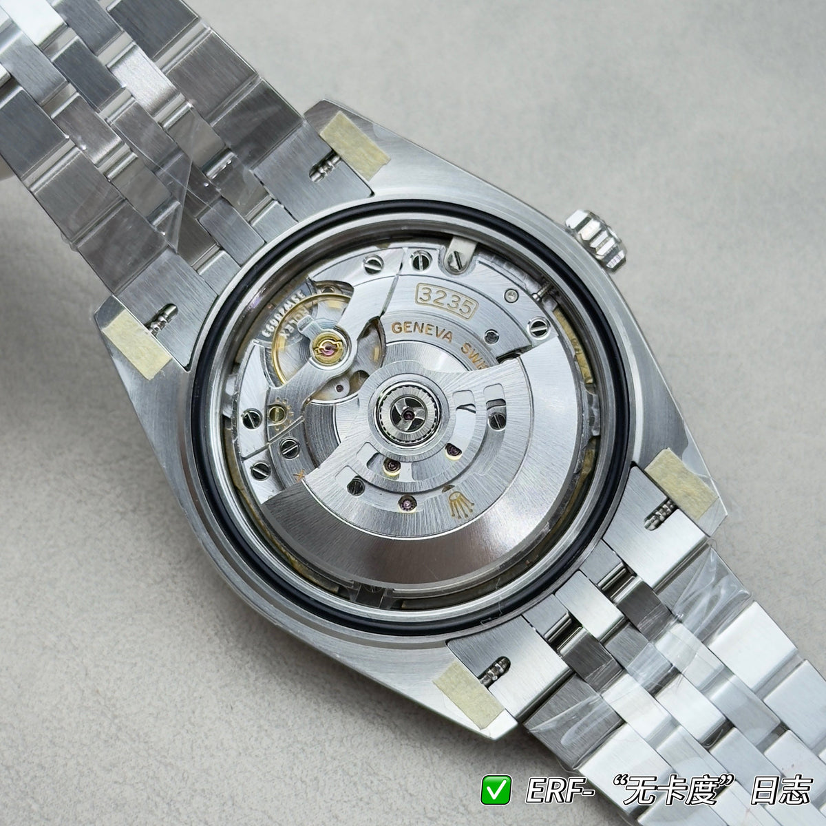 Gradient green - Silver 904L Steel- Automatic - 41mm