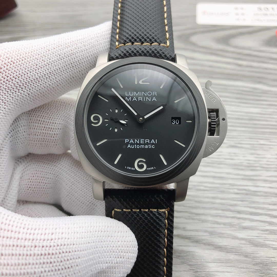 Black Silver -904L Steel - Black Rubber -Automatic - 44mm