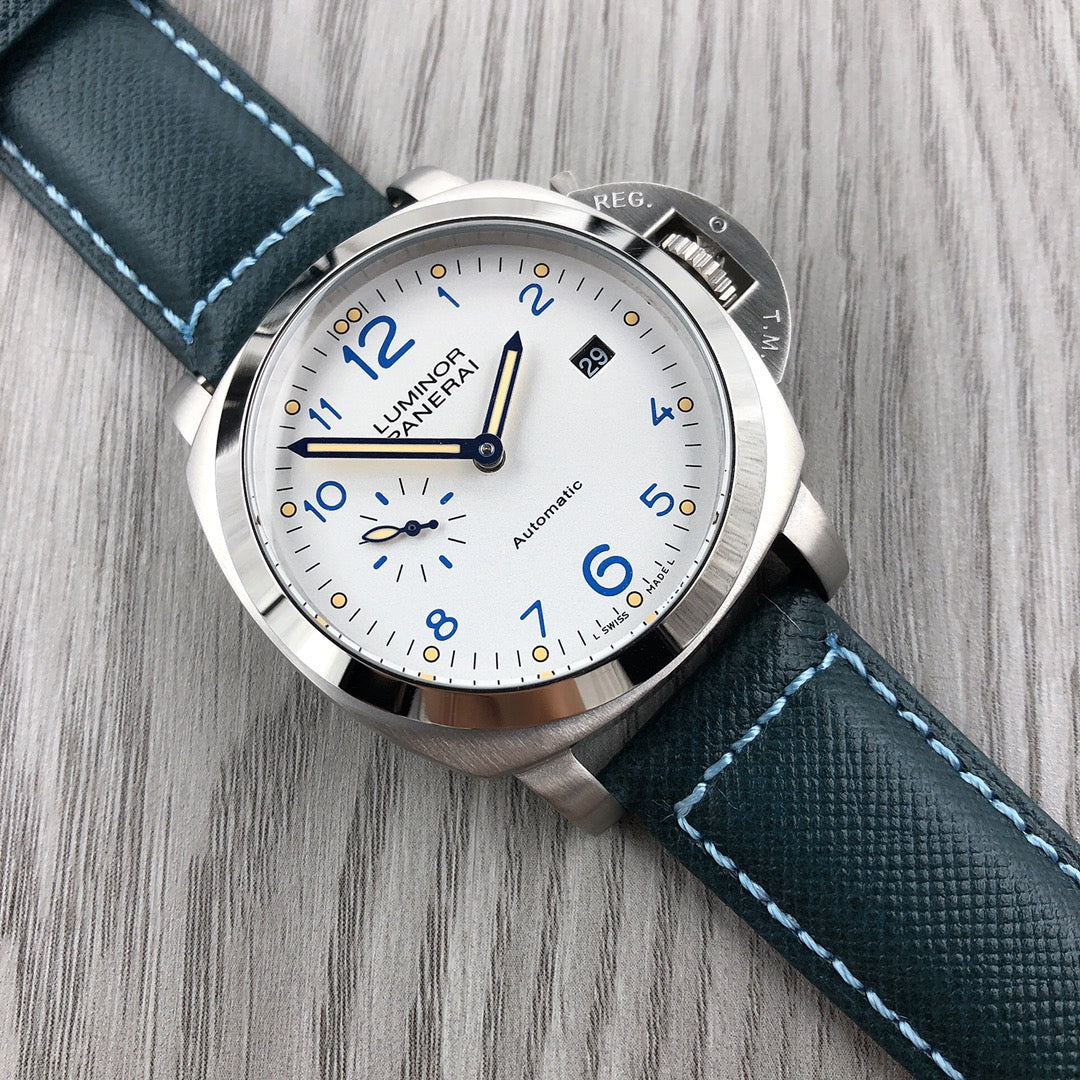 White Silver 904L Steel - Blue Rubber -Automatic - 44mm