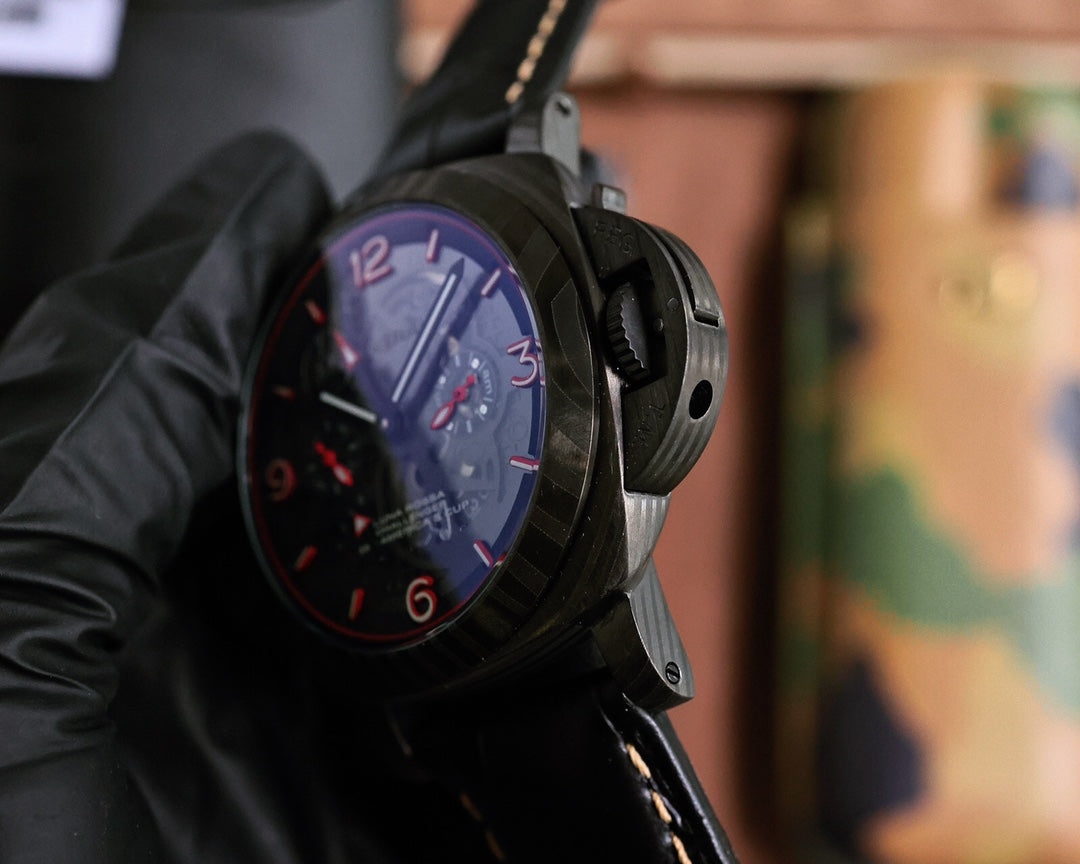 Black Red - Black Leather - Automatic - 44mm