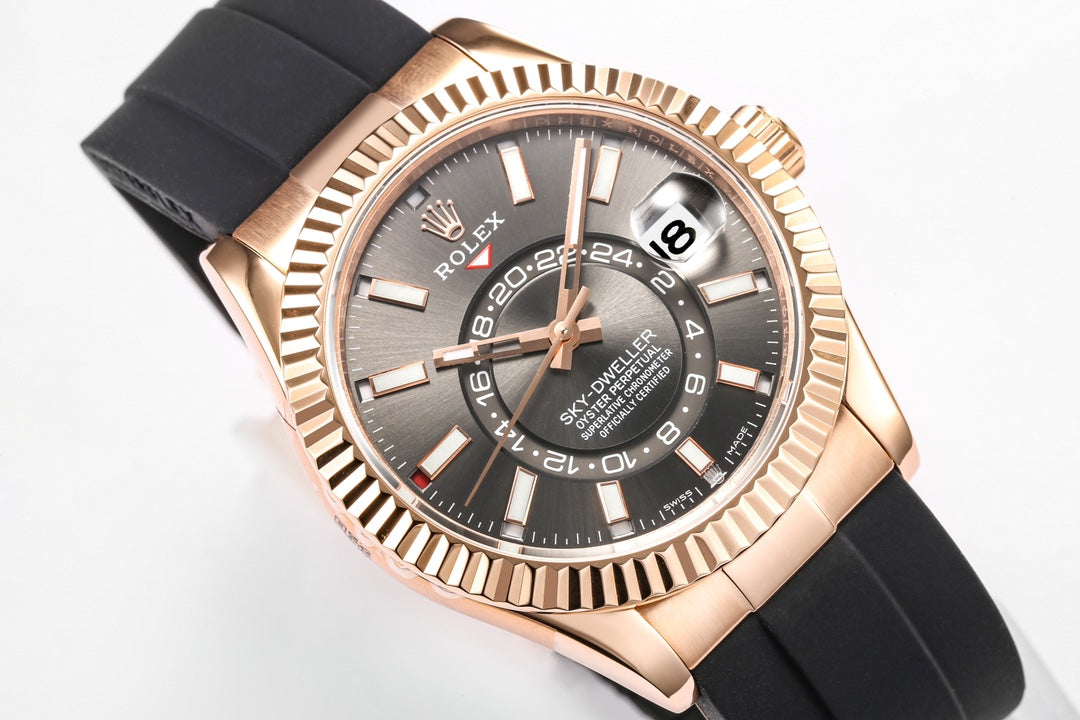 C-Factory -Grey Rosegold - Black Rubber - Automatic - 42mm