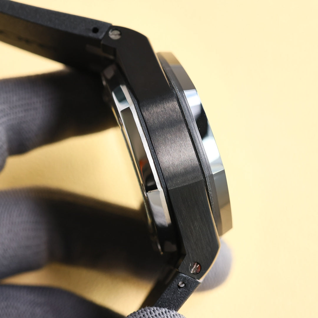 TOP! Black Ceramic Bezel - Black Rubber - Automatic - 43mm
