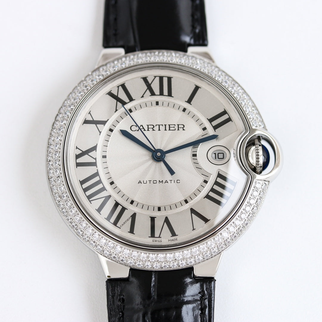 Luxury Diamond Bezel- White Silver- Black Leather - Automatic - 36/42mm
