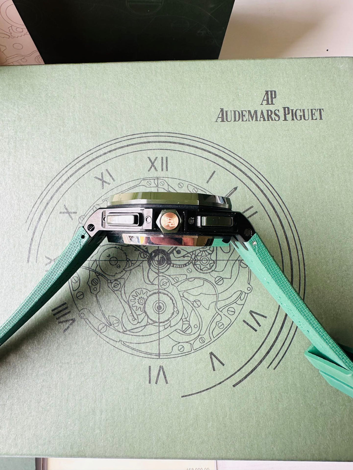 Green - Green Rubber- Automatic - 44mm
