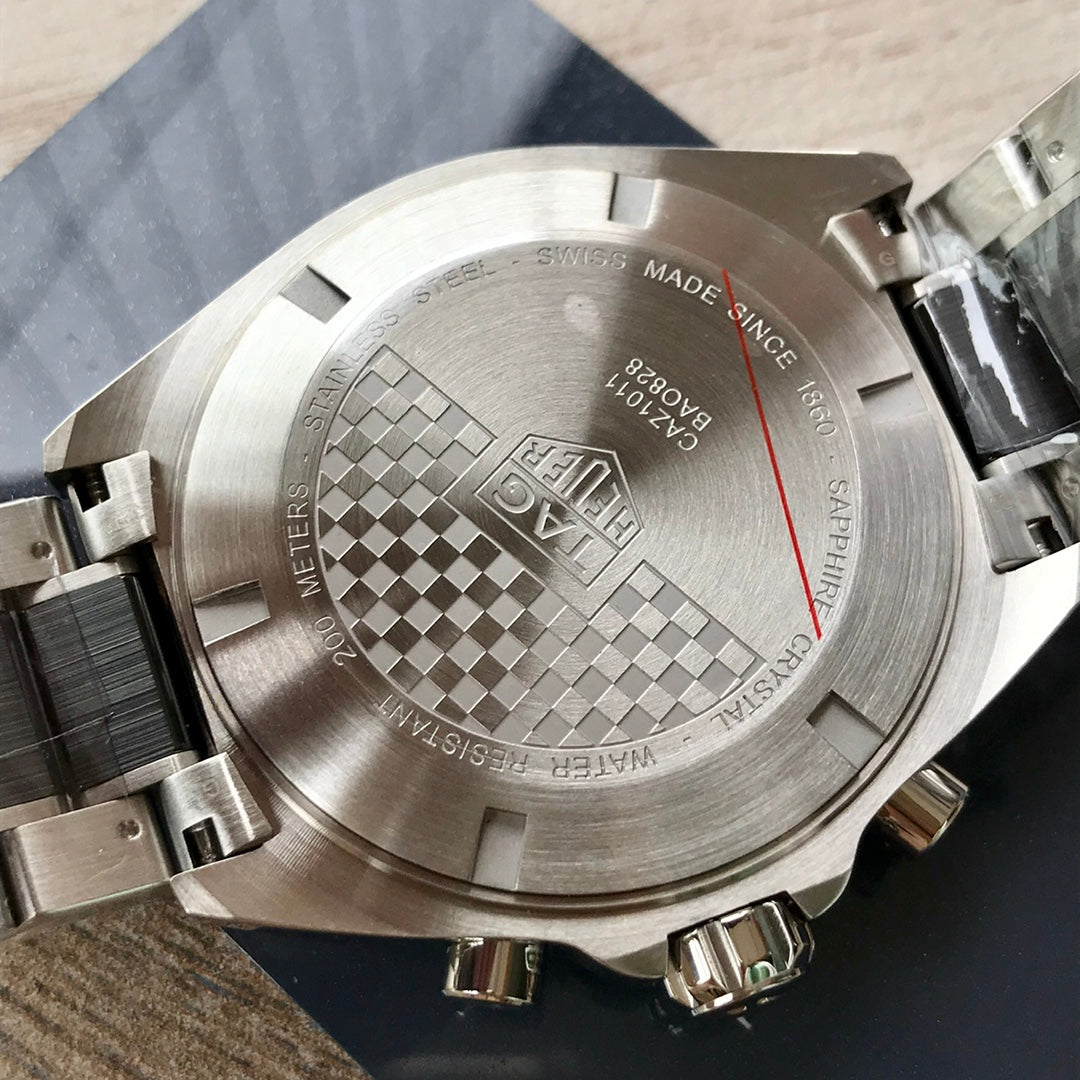 Chronograph - Silver - 904L steel - Quartz - 41mm