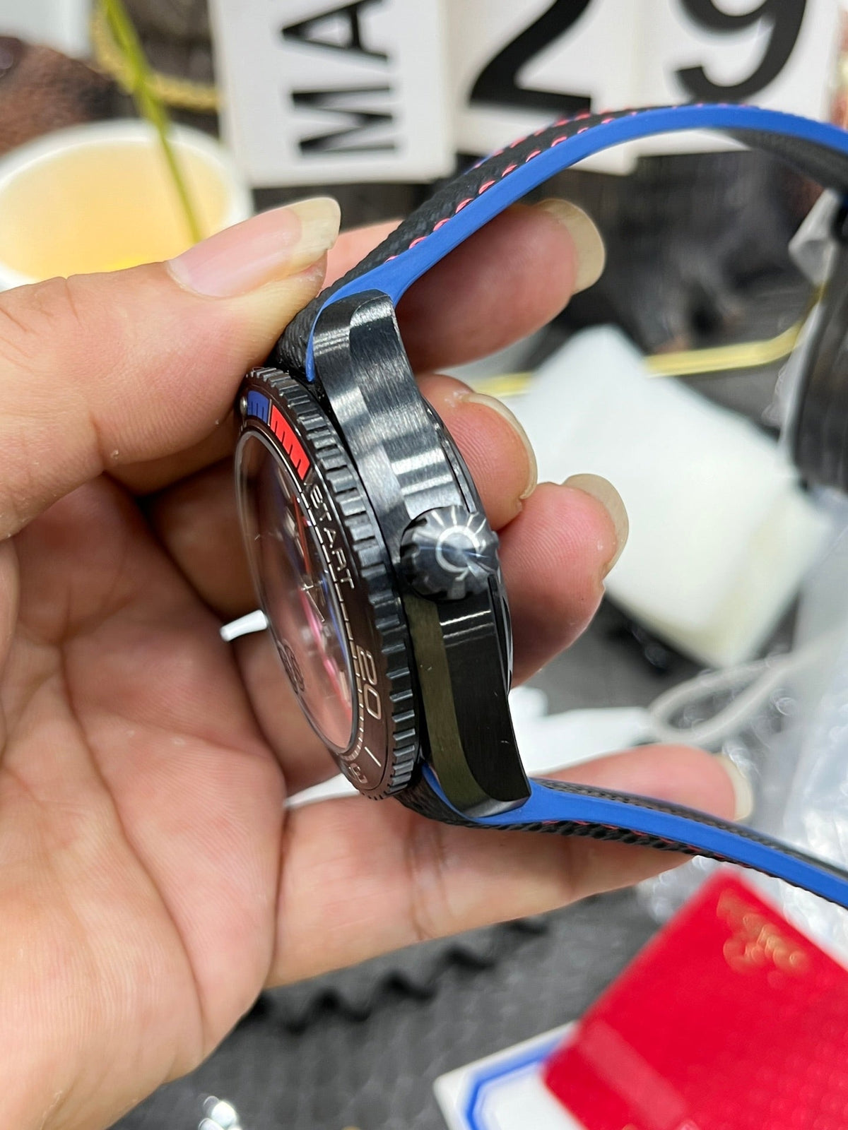 Black Red Steel - Black rubber - Automatic - 45.5mm