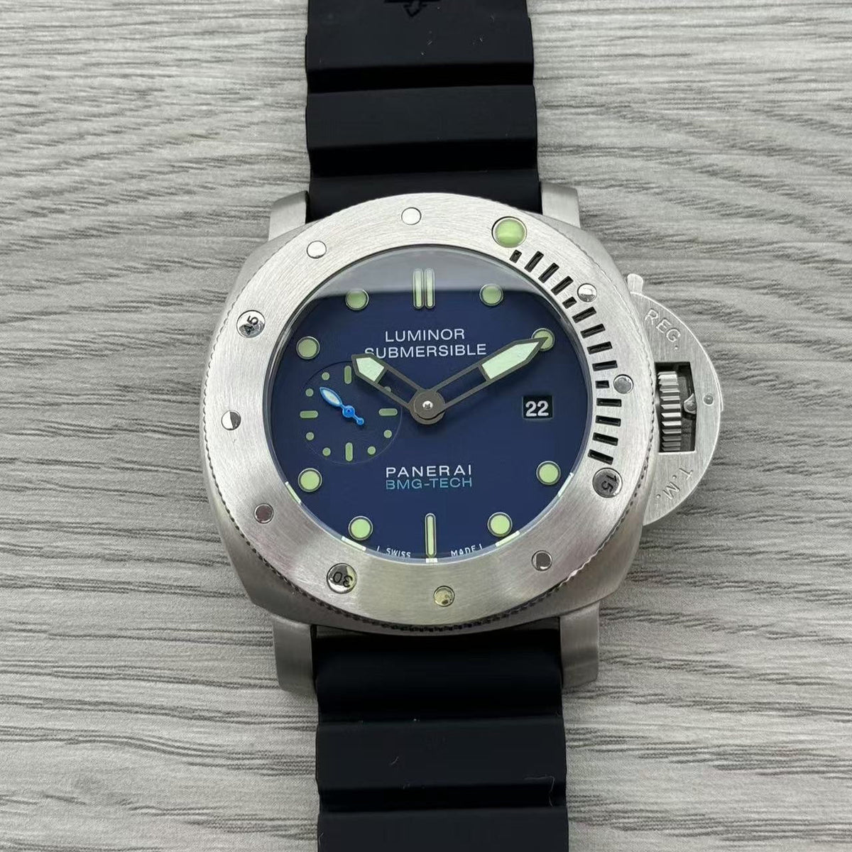Blue Silver - 904L Steel - Black Rubber -Automatic - 47mm